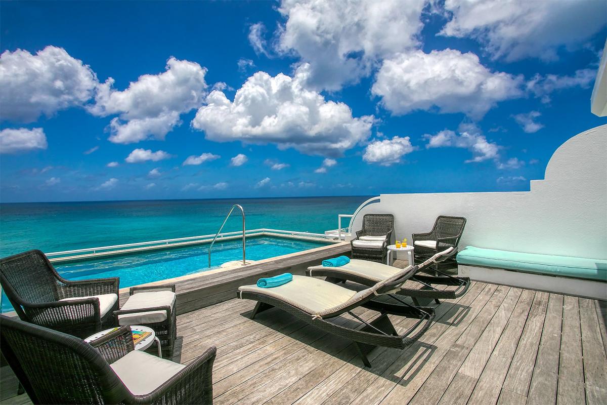 Villa Rental St Martin - Pool from the deck